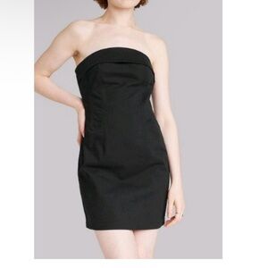 5/$8 New item…Elegant Black Strapless Dress